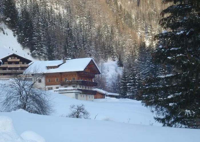 Farm stay Lucknerhof *